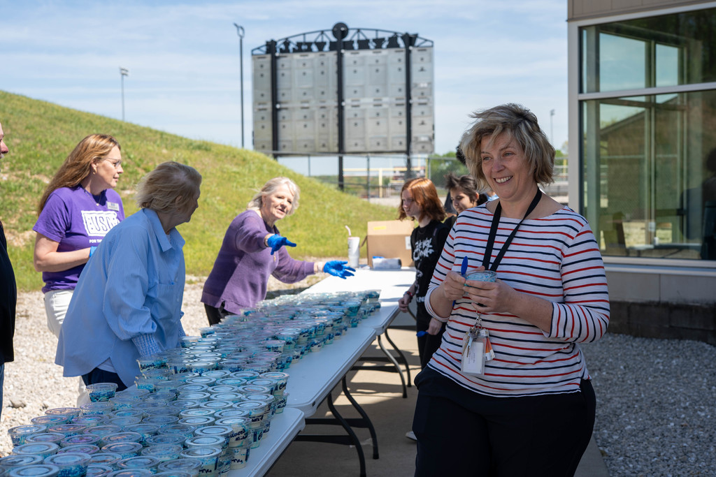 WHS students receive Culver's Custard