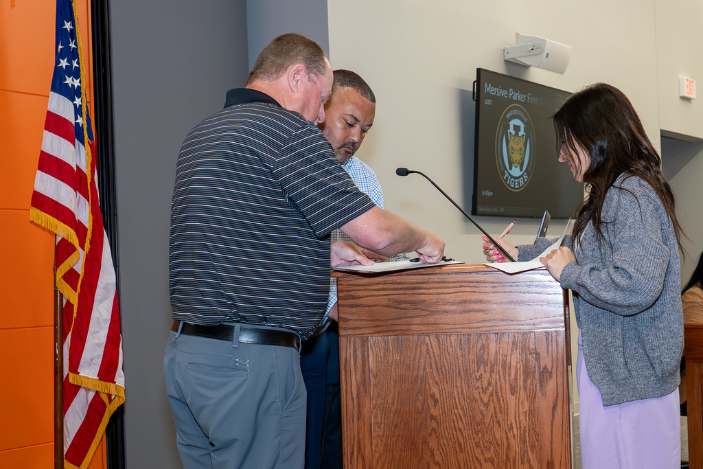 3 sworn in as board members
