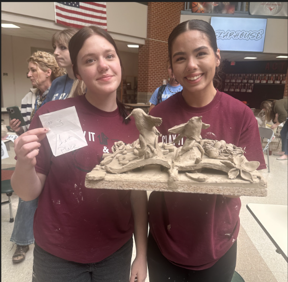 Waynesville High School art students earned seven awards at the Clay It Up/Sketch It Out Competition hosted by Nixa High School on April 18, 2026.  A total of 22 WHS students competed against peers from seven schools, taking on a series of timed challenges throughout the day. Each challenge was 70 minutes long.