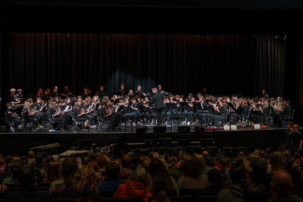 WMS hosts spring band concert