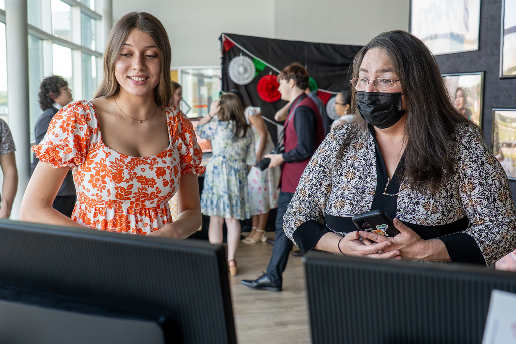 Top WCC ad design students named