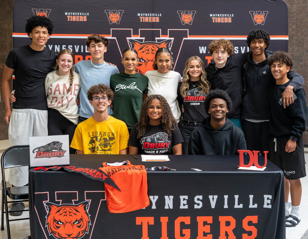 Sullivan signs with Drury University