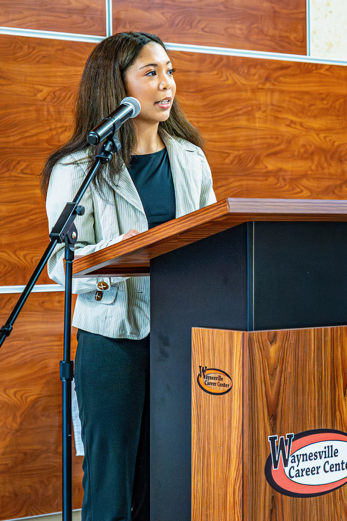 NHS students honor teachers