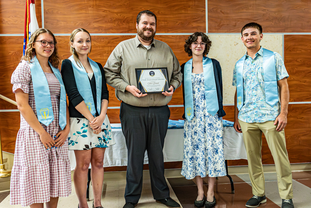 NHS students honor teachers