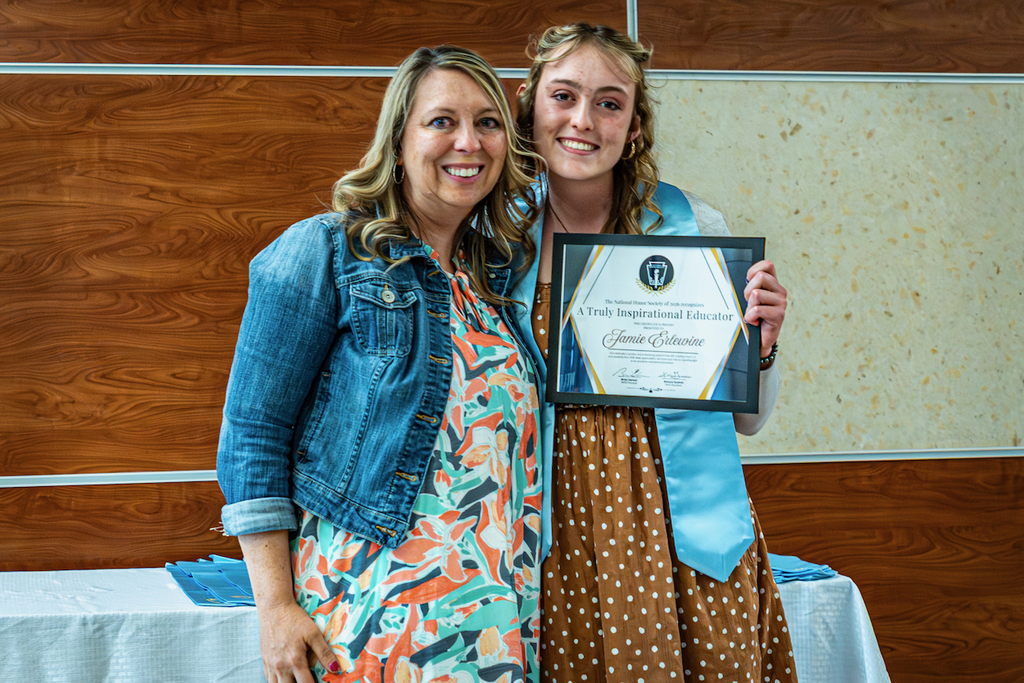 NHS students honor teachers