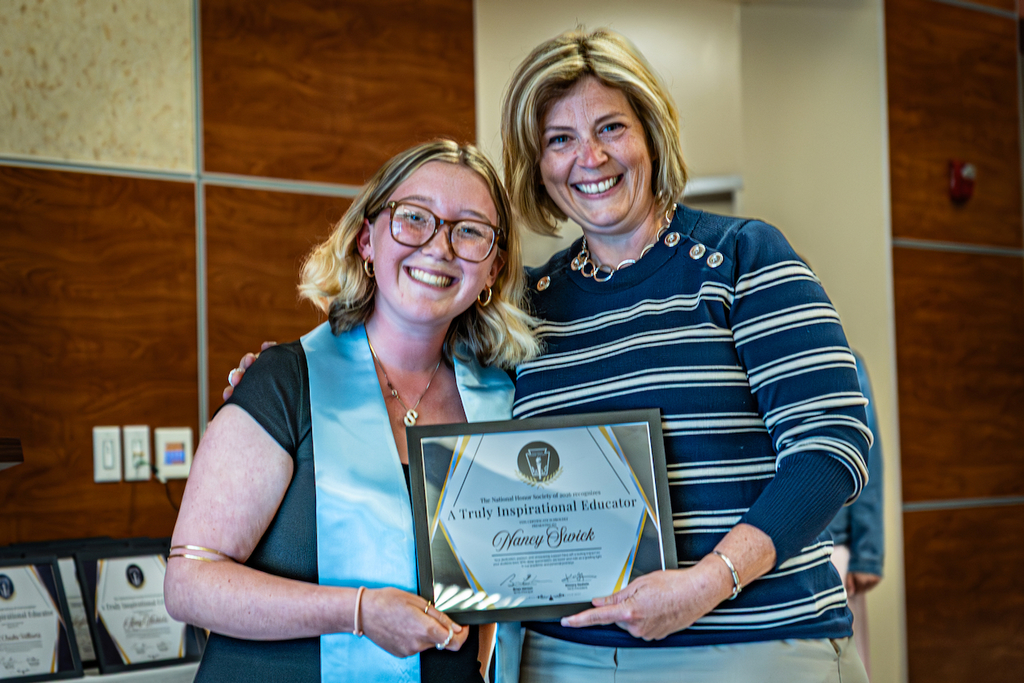 NHS students honor teachers