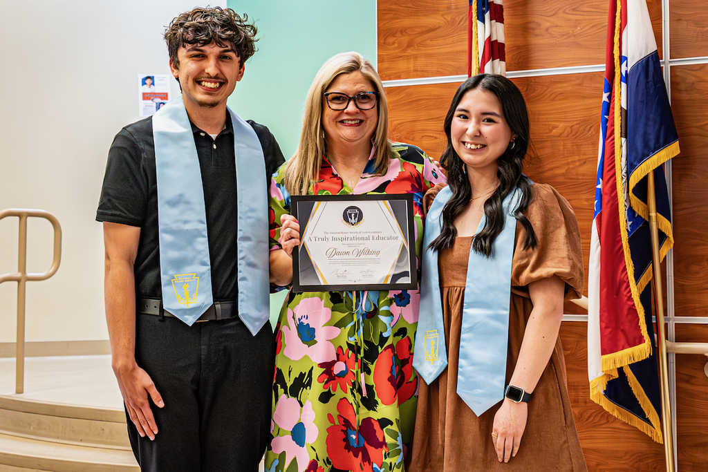 NHS students honor teachers