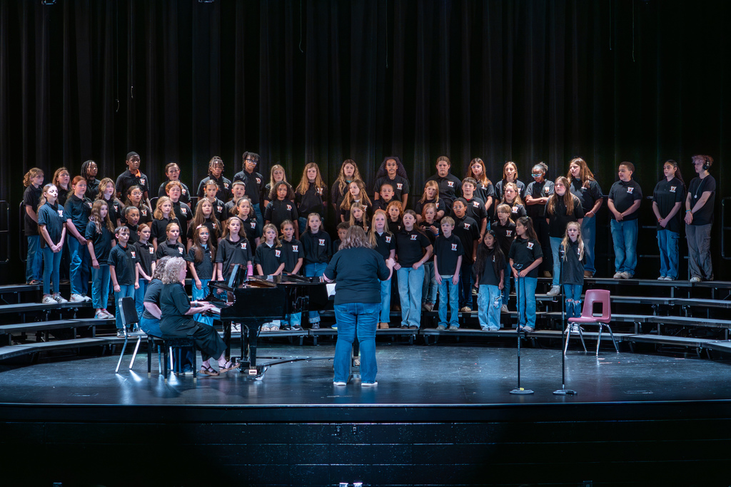 VOICES Choir performs spring concert
