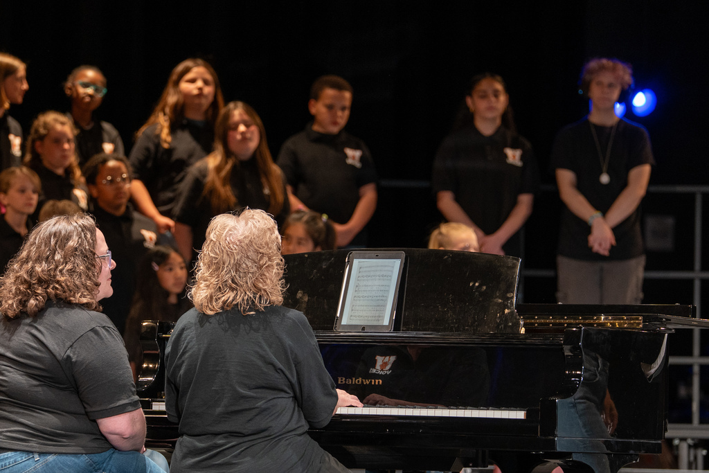 VOICES Choir performs spring concert