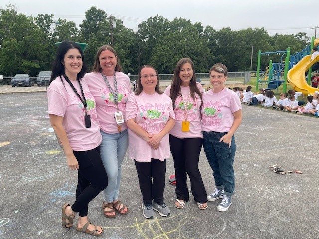 5 staff members on the last day 