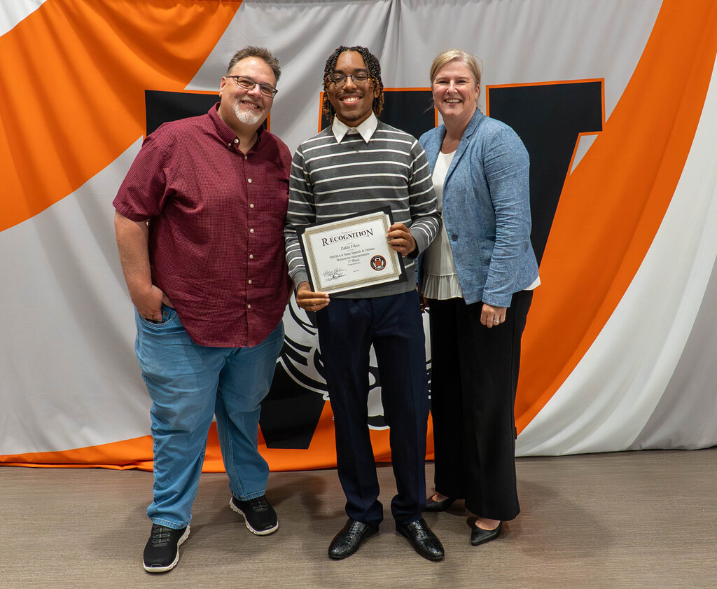 Fikes recognized for placing 3rd in Speech and Debate