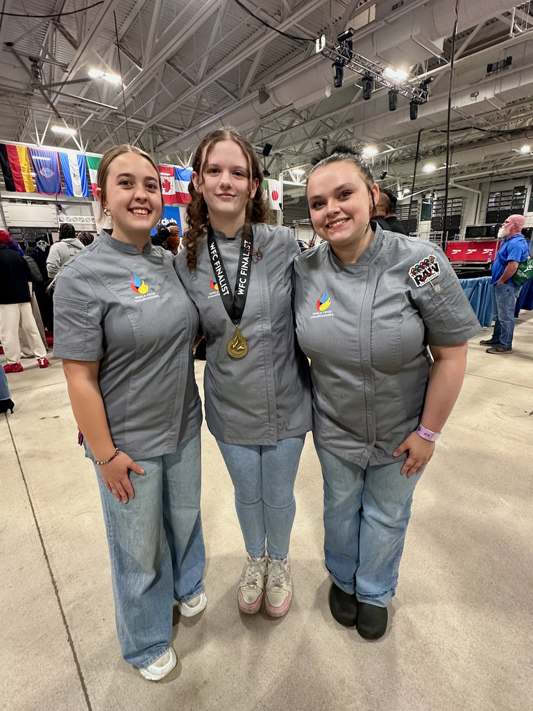 Molly McDermitt, Cycila Keeney, & Samantha Etheridge