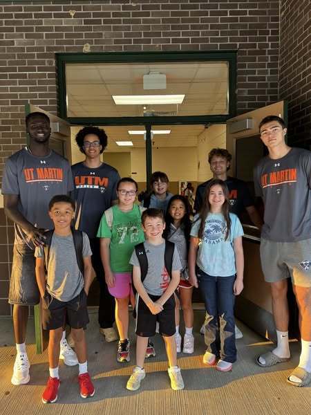 MES with UTM Athletes