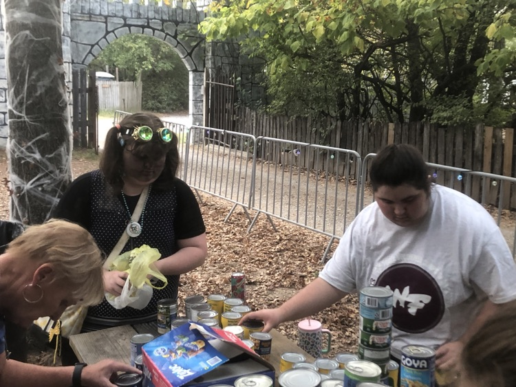 castle food collection