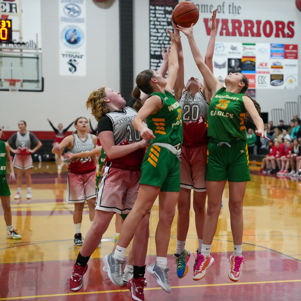 Junior High Girl's Basketball Championship players