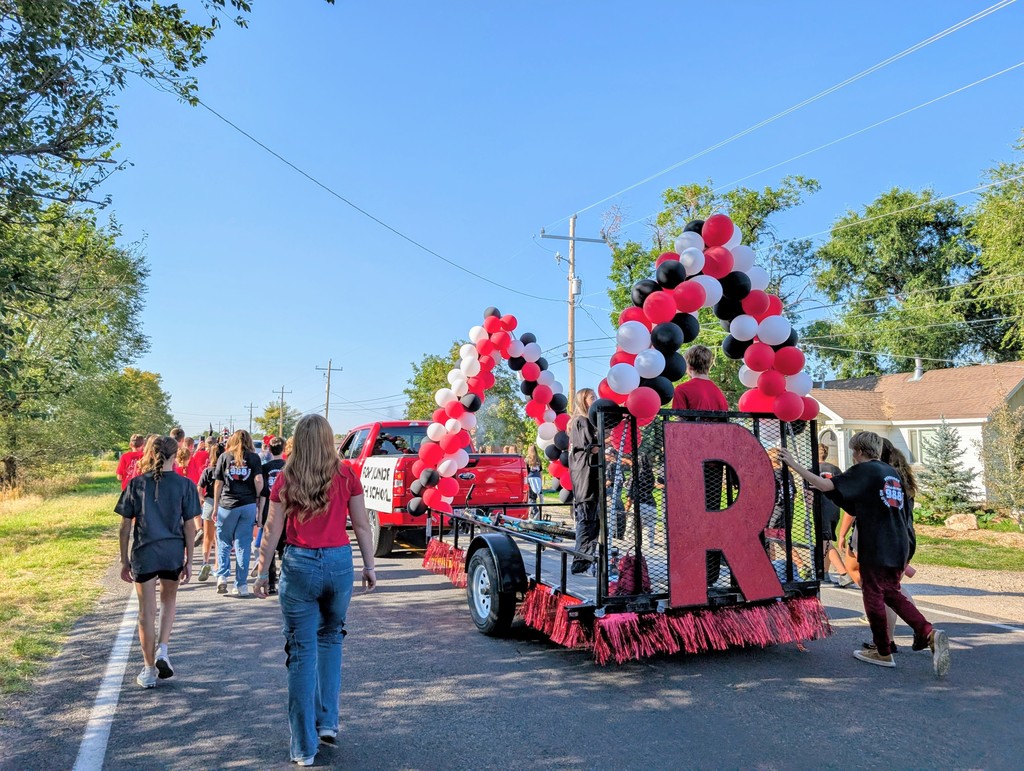 Pictures of Roy Jr, Cheerleaders, SBO's, and Hope squad in the Hooper Tomato Day's Parade