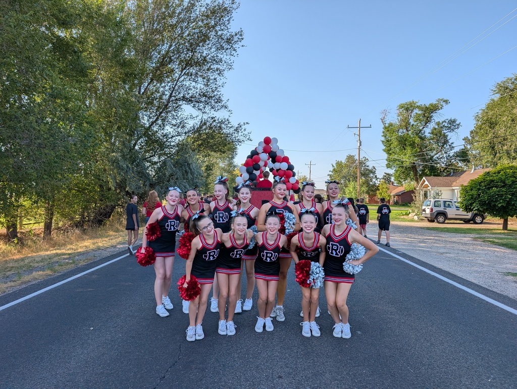 Pictures of Roy Jr, Cheerleaders, SBO's, and Hope squad in the Hooper Tomato Day's Parade
