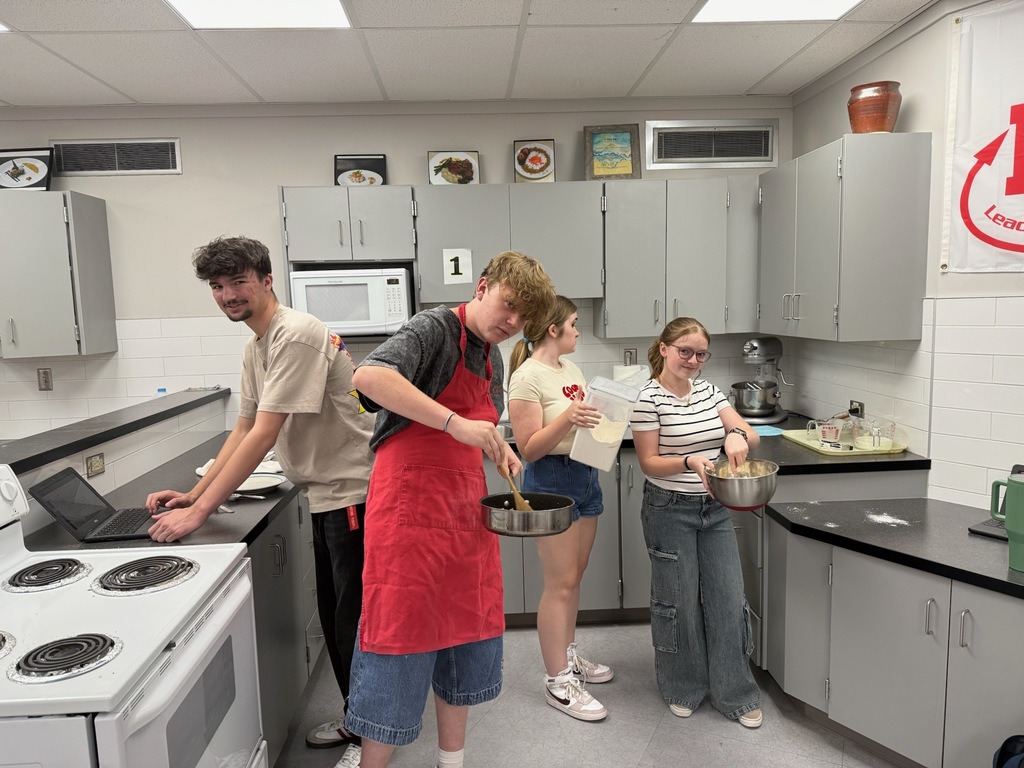 Students baking