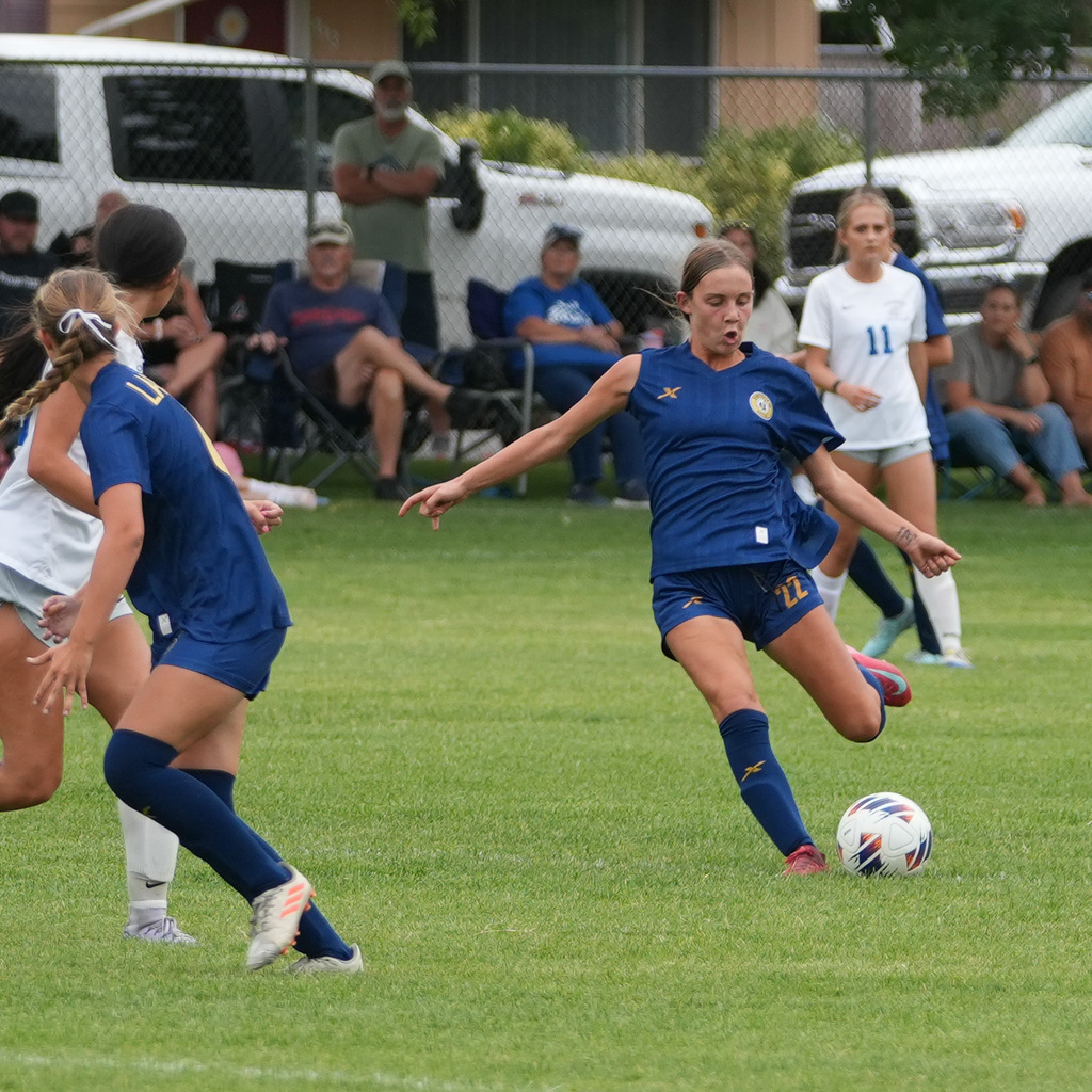 high school girls soccer players