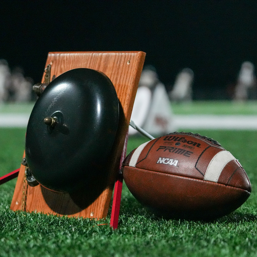 Bell trophy