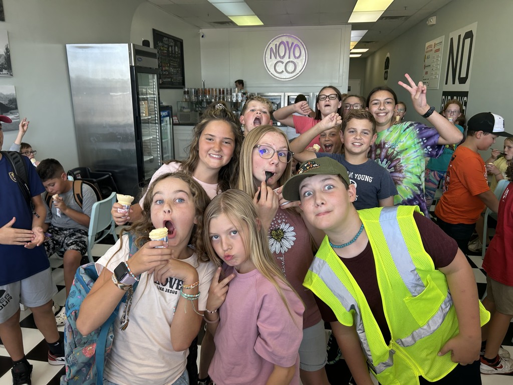 students  at noyo yogurt company
