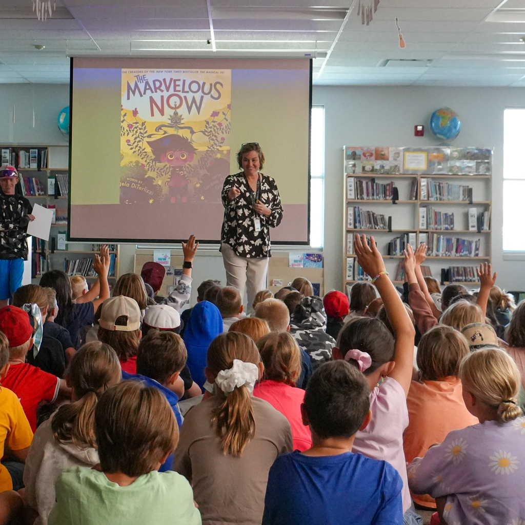 Superintendency reading students and administrators