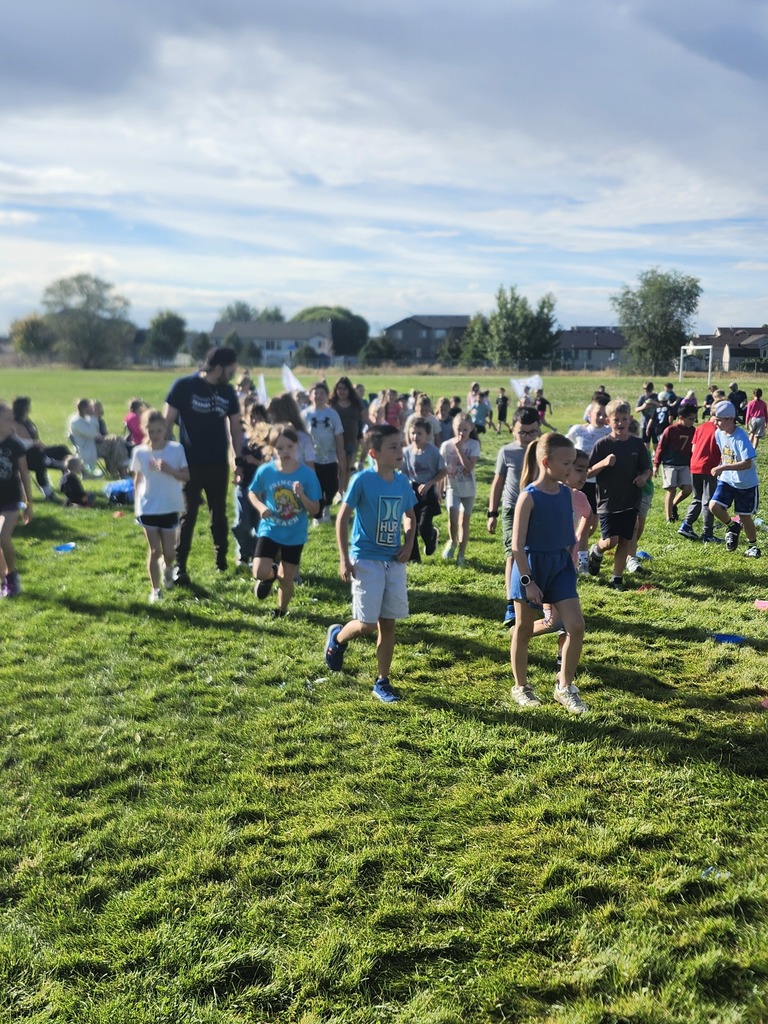 Picture of Kids Running during the Fun Run Fundraiser