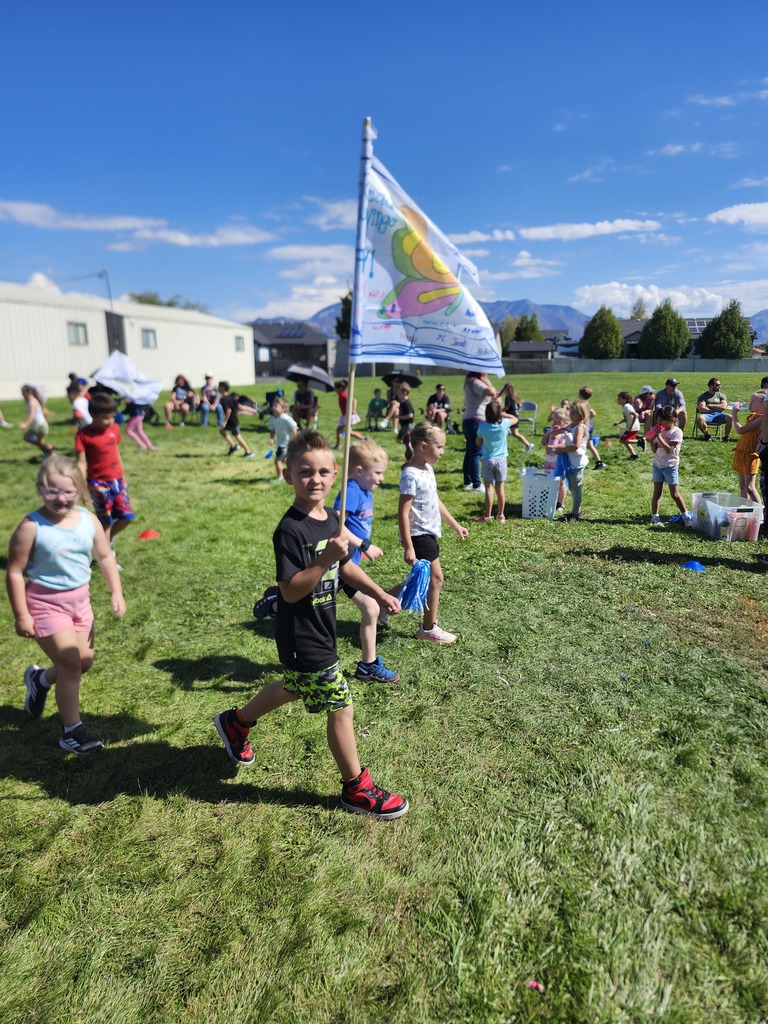 Picture of Kids Running during the Fun Run Fundraiser