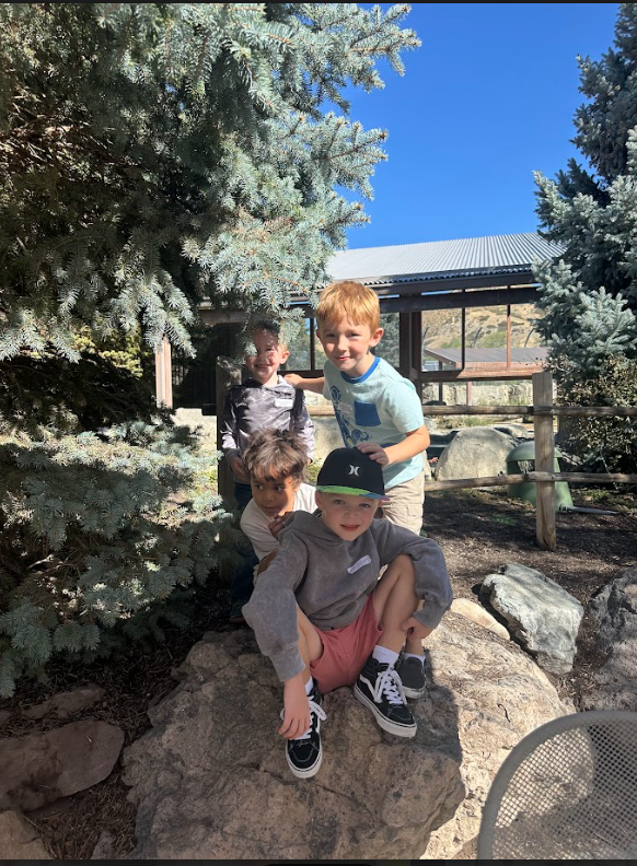 1st graders at the zoo