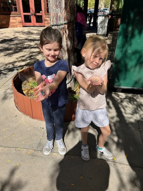 1st graders at the zoo