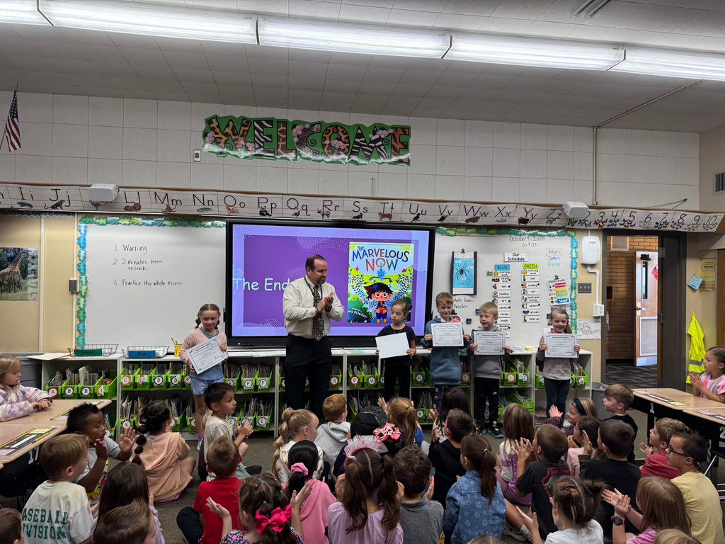 Photo 1st grade reading assembly