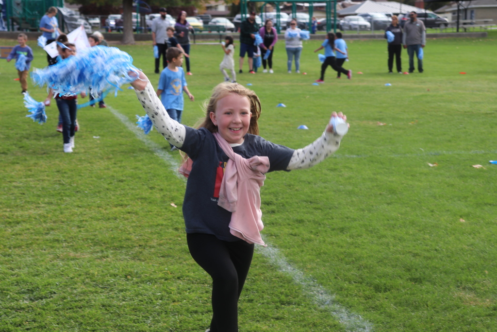 student at the fun run