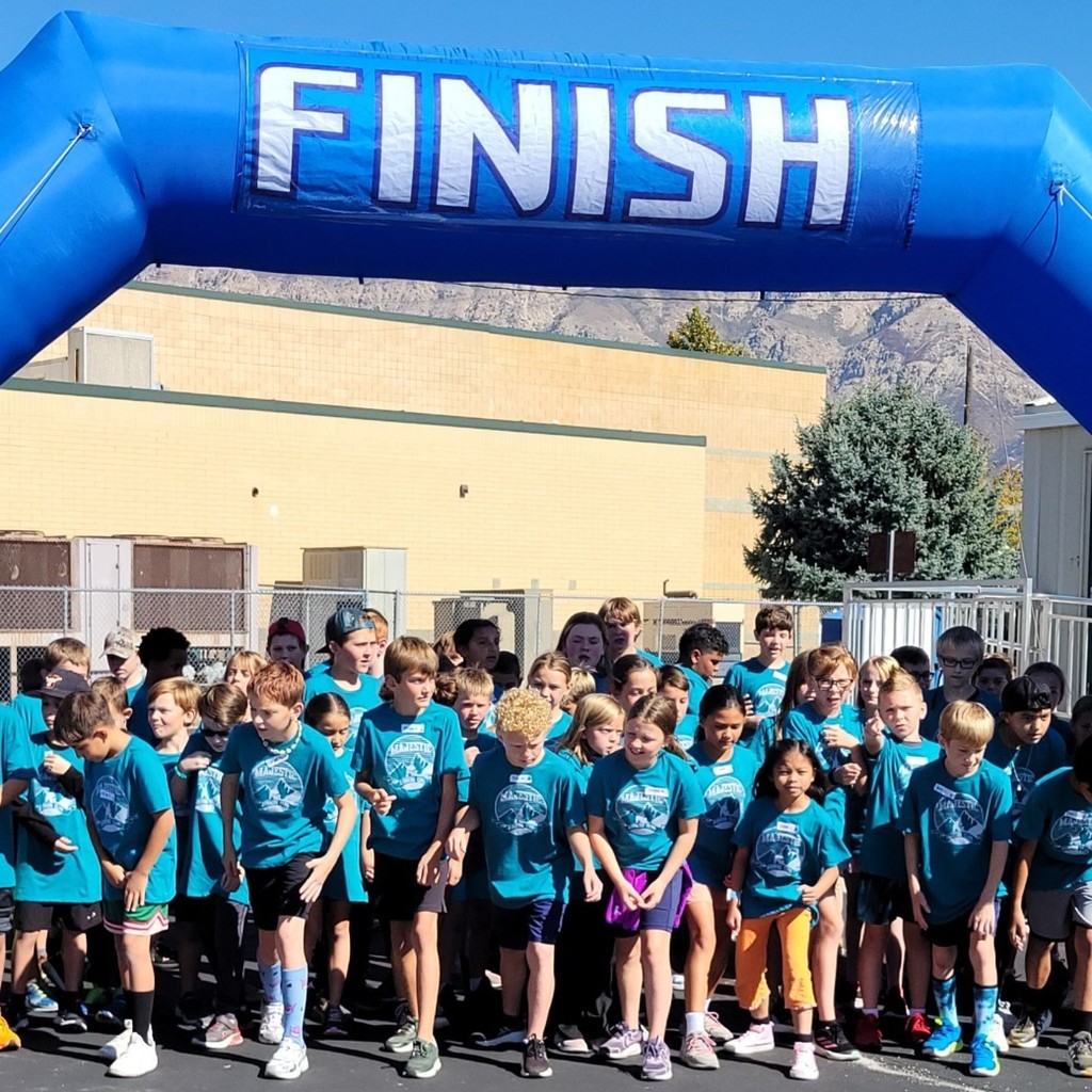 Running club Kids at the finish line