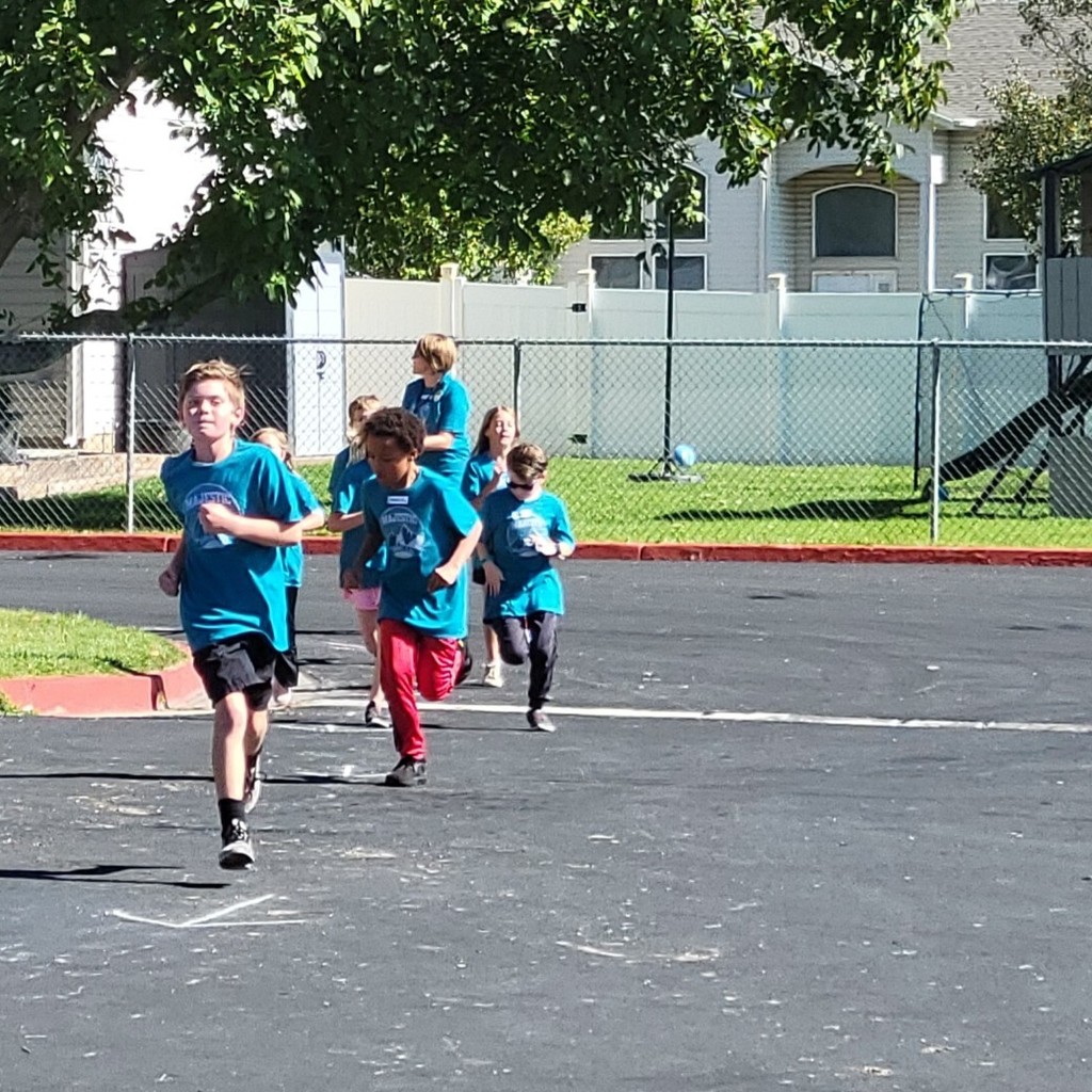 Kids running
