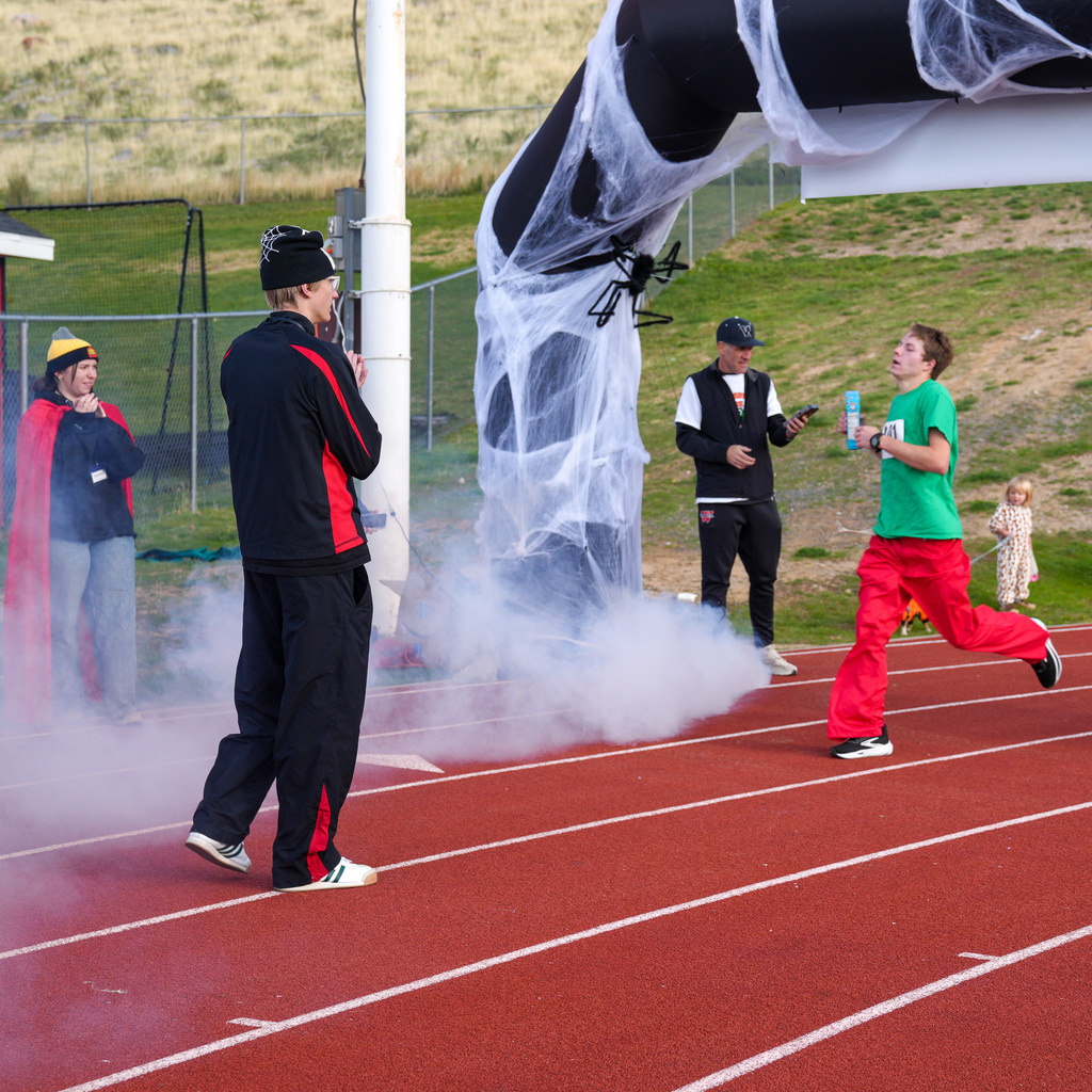 Monster dash participants