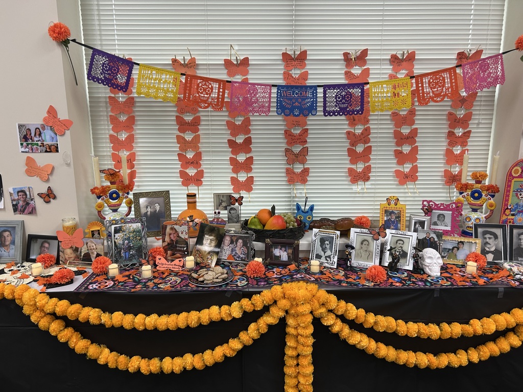 Display of Dia de los muertos 