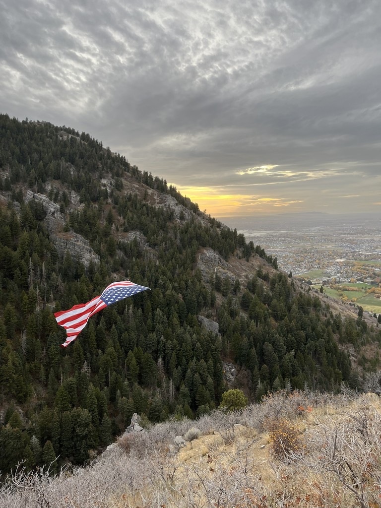 Teachers hiking to "The Major"