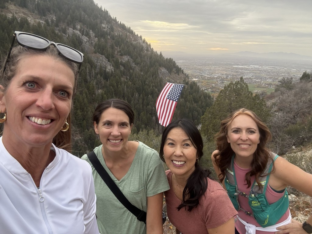 Teachers hiking to "The Major"