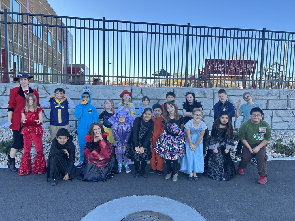 4th grade students dressed up in their halloween costumes