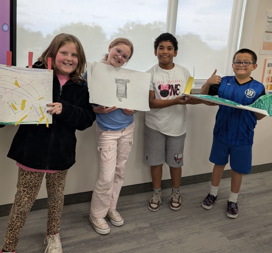 4th grade students presenting their goal setting projects