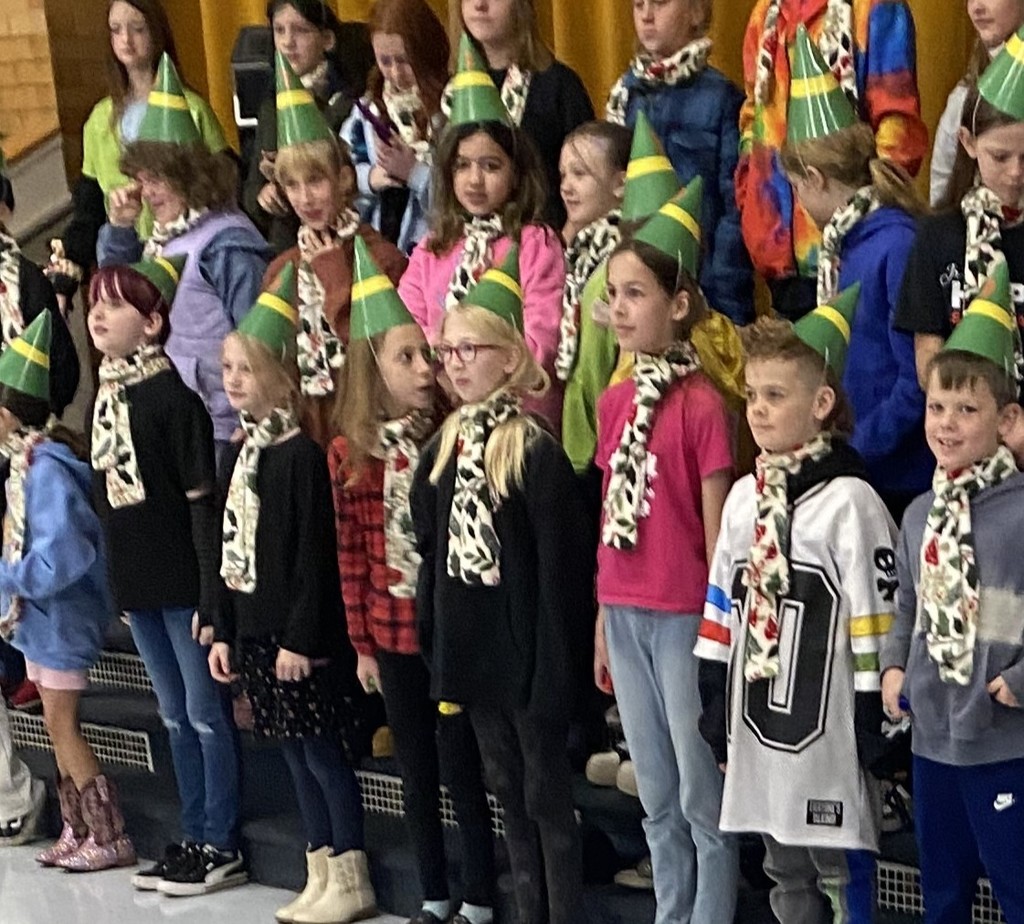 Choir students getting ready for Christmas performances