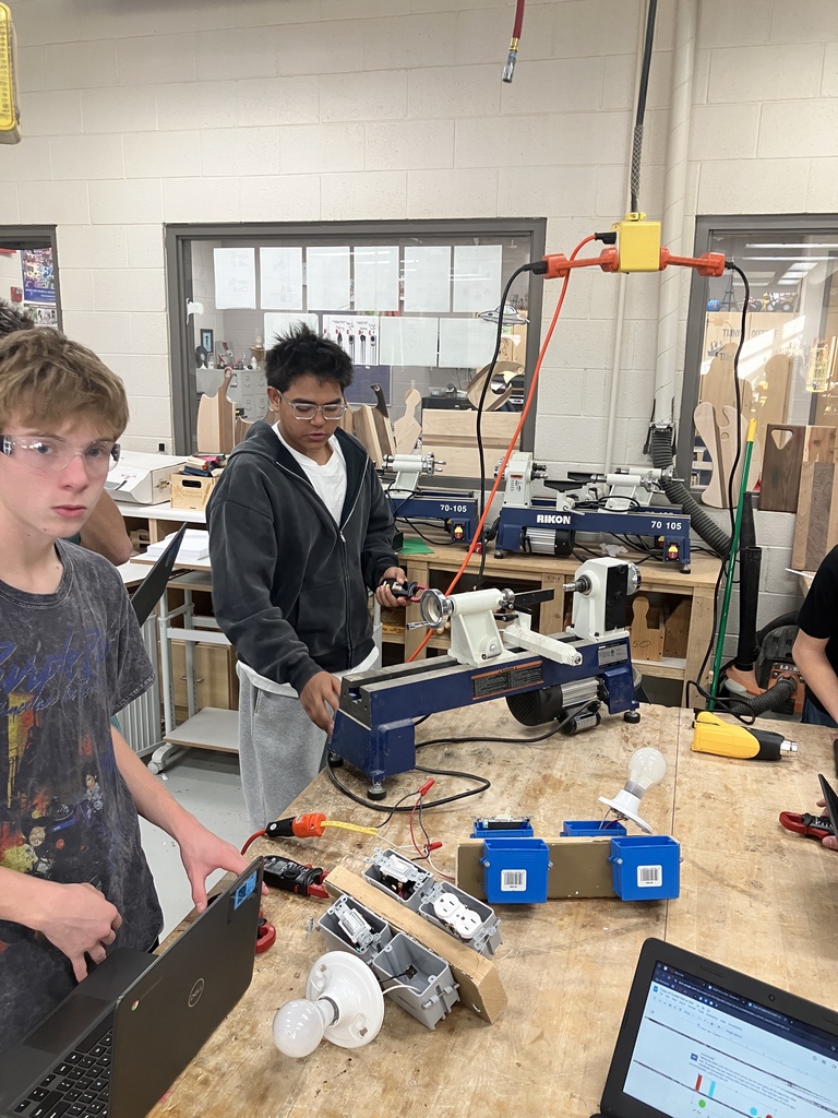 Construction Tech is getting ready to build some live circuits, but first they have to learn the tools needed to make sure they stay safe and help them find any mistakes they will make. In the lab they are learning how to use Outlet testers, Volt Sticks, and a variety of Multimeters different functions.