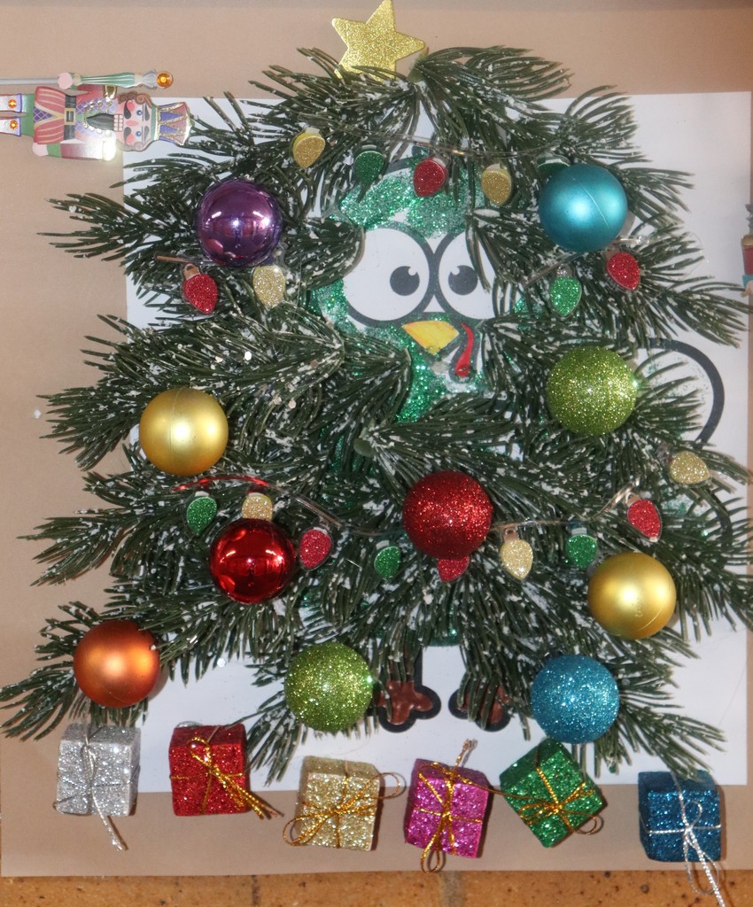 Students celebrating Thanksgiving