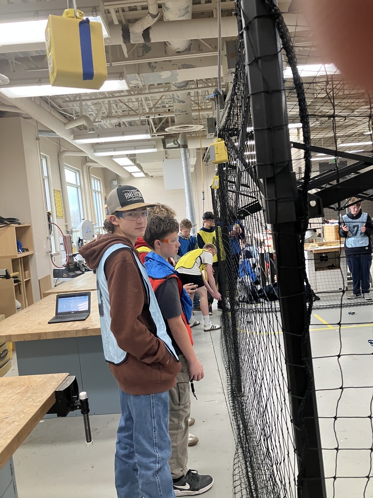 The Drone aviation class has been hard at work learning the knowledge to be a drone pilot. They now are learning the skills that it takes to fly them. Completing tasks such as precision launch and landing along with flying in set patterns.