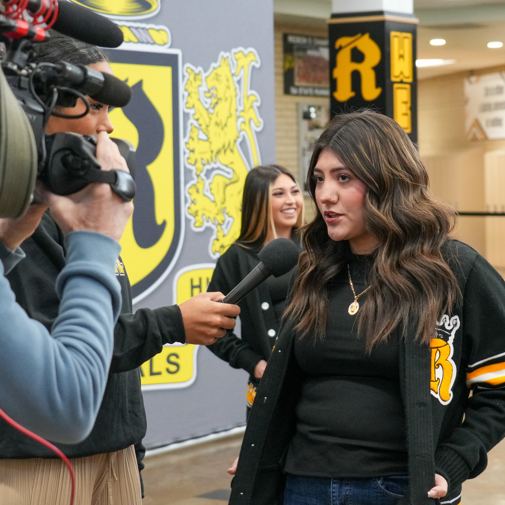 Fox 13 Cool School of the week behind the scenes shot with students.