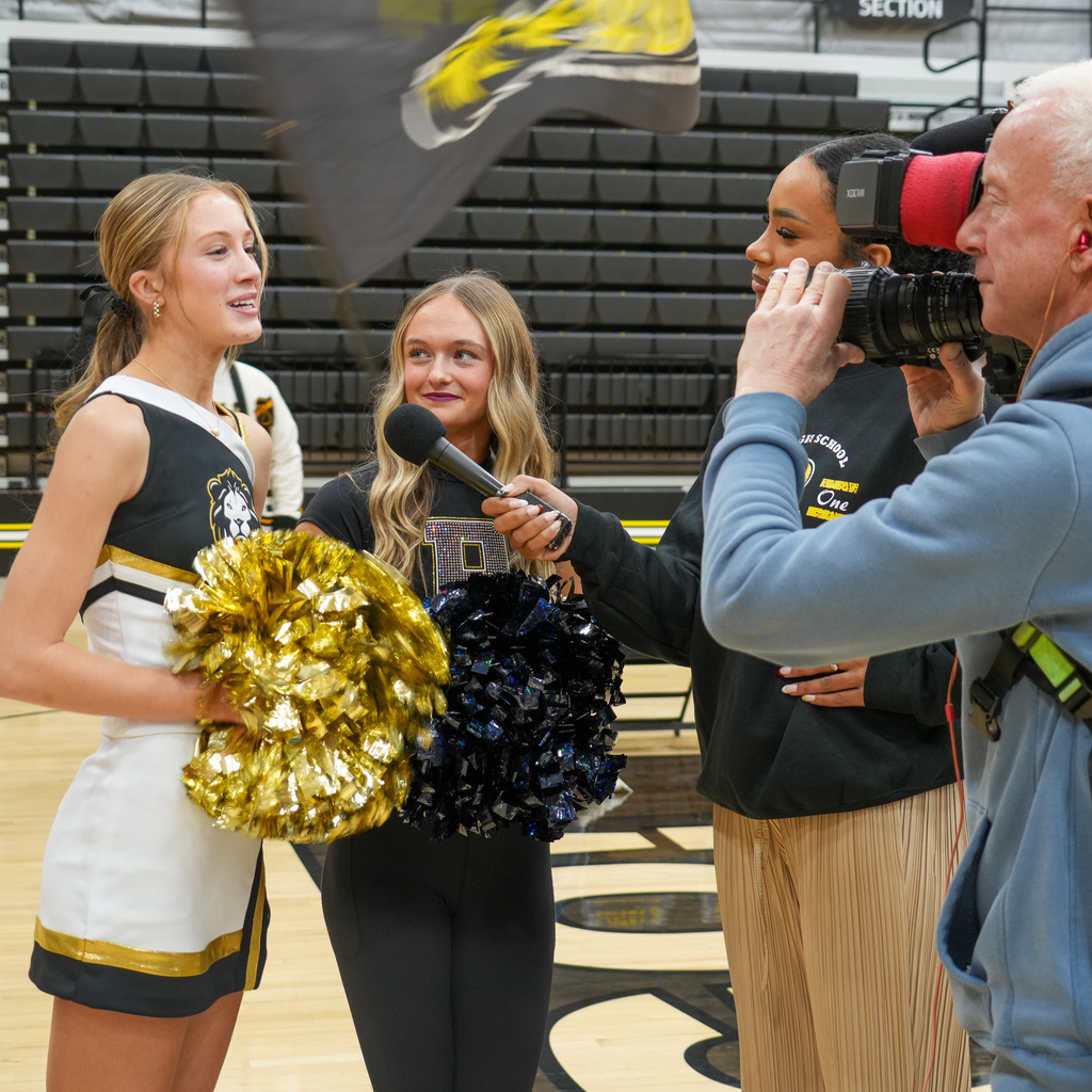 Fox 13 Cool School of the week behind the scenes shot with students.