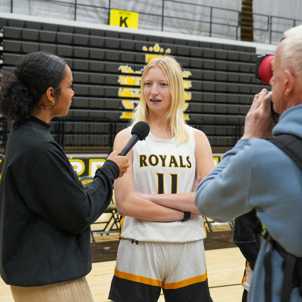 Fox 13 Cool School of the week behind the scenes shot with students.