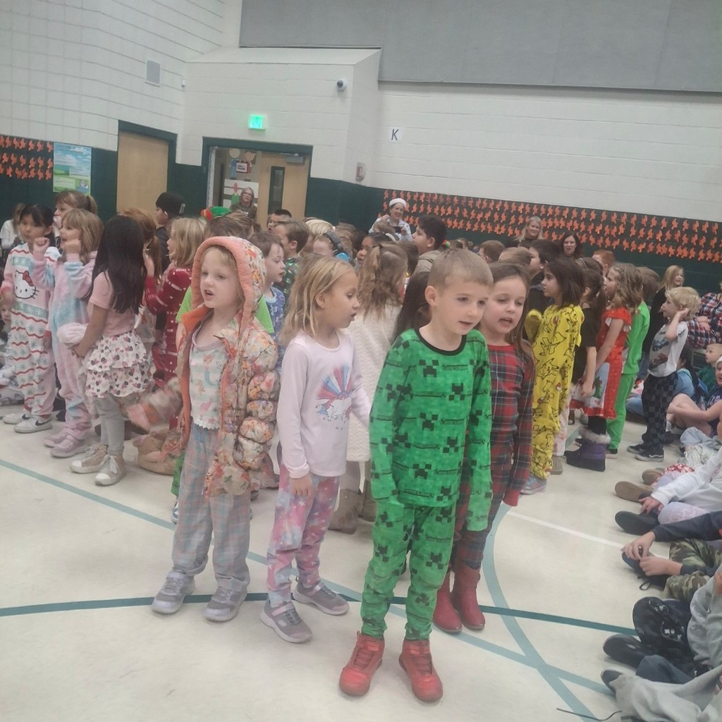 first grade kids singing