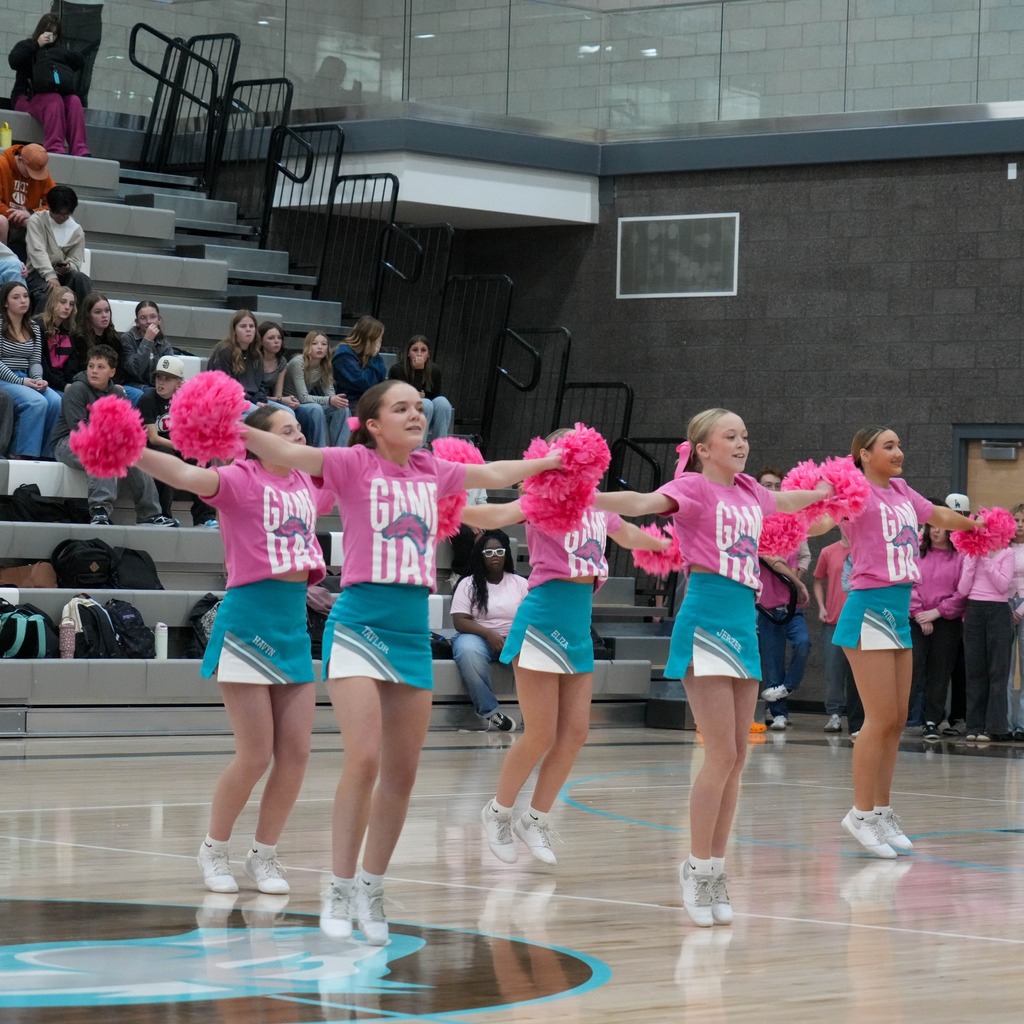 Junior high cheerleaders.