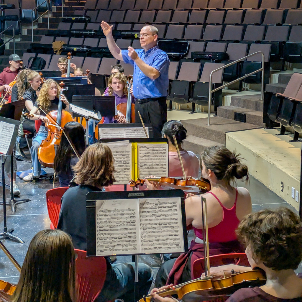 Honor Orchestra musicians.